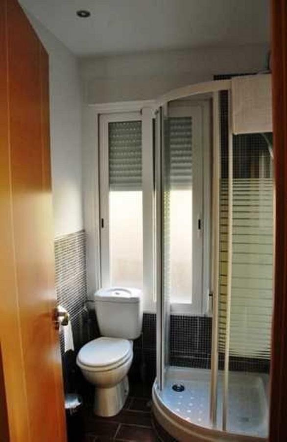 Alba1924 Bed & Breakfast Madrid Exterior photo